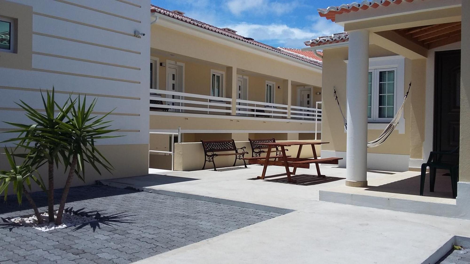 Hospedaria Isaias Angra do Heroísmo Buitenkant foto